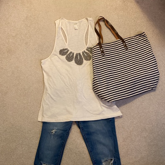 Embroidered Tank - Picture 5 of 5